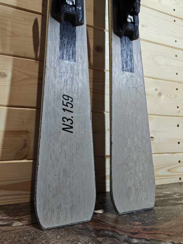LYŽE CORE NO3 --SWISS MADE-- 159CM
